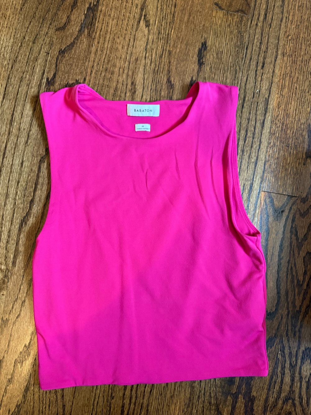 Aritzia Babaton Contour Tank M